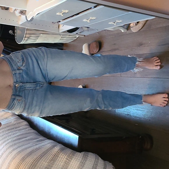 AE mom jeans - Picture 3 of 5